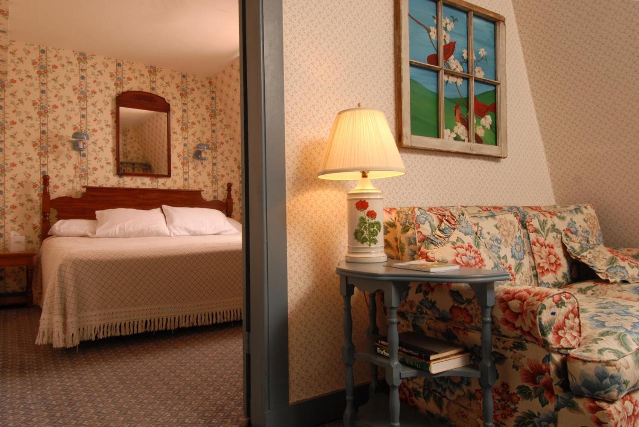 The Robert Morris Inn Oxford Exterior photo